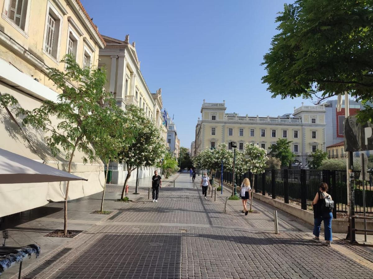 Amazing Apartments @ Aiolou Str. Atenas Exterior foto